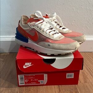 Nike Waffle One Women’s Sz 6.5